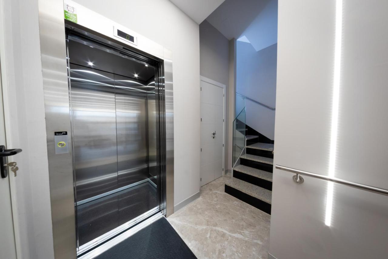 Apartamentos Palacio De Yolanda Zamora Exteriér fotografie